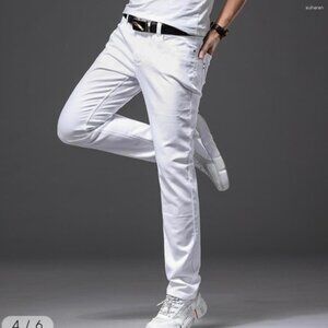 American Eagle men's slim Straight white jeans 34 x 29 FLEX